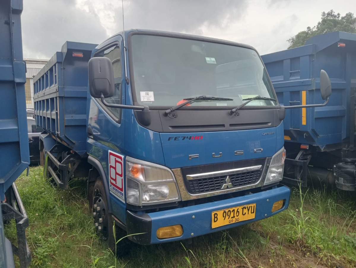 MITSUBISHI CANTER FE 74