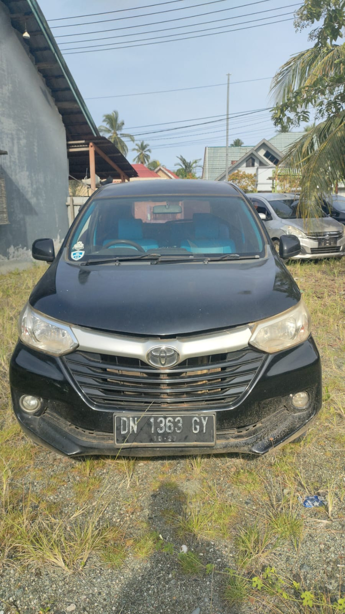 TOYOTA AVANZA  E