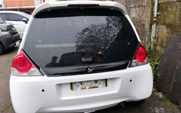 HONDA  BRIO  SATYA DD1 1.2 E