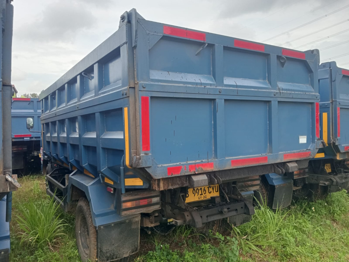 MITSUBISHI CANTER FE 74
