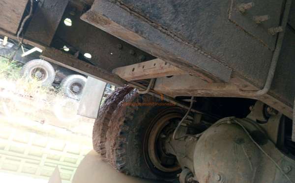 MITSUBISHI FN 527 MS (6x4) M/T
