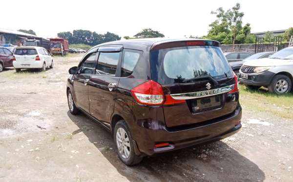 SUZUKI  ERTIGA