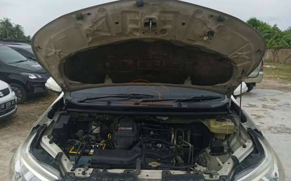 TOYOTA AVANZA 1.3 TRANSMOVER