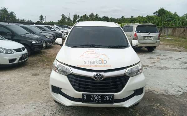 TOYOTA AVANZA 1.3 TRANSMOVER