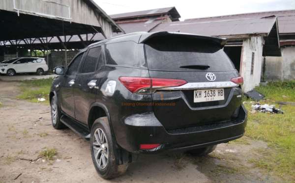 TOYOTA FORTUNER