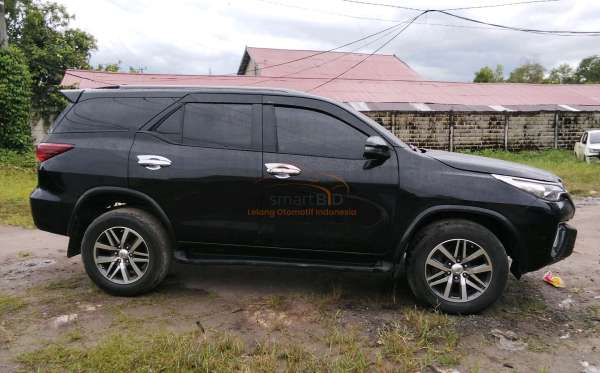 TOYOTA FORTUNER
