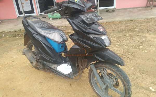HONDA BEAT ESP CBS ISS