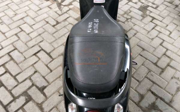 HONDA SCOOPY SPORTY