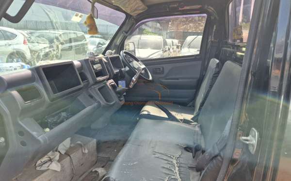 SUZUKI  CARRY  PU
