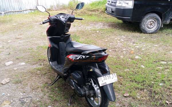 HONDA  BEAT