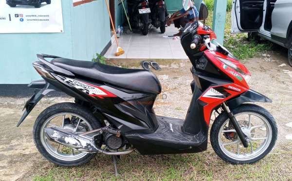 HONDA  BEAT