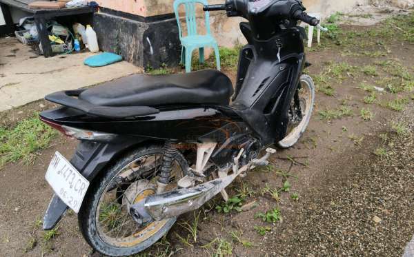 HONDA  REVO