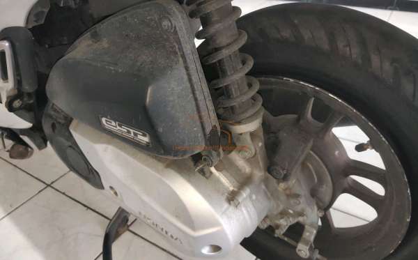 HONDA SCOOPY PRESTIGE