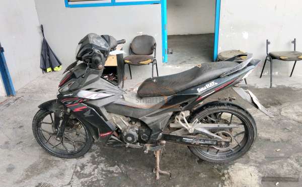 HONDA SUPRA GTR 150 EXCLUSIVE