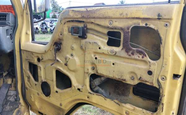 MITSUBISHI COLT DIESEL