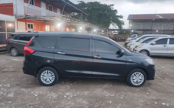 SUZUKI ERTIGA