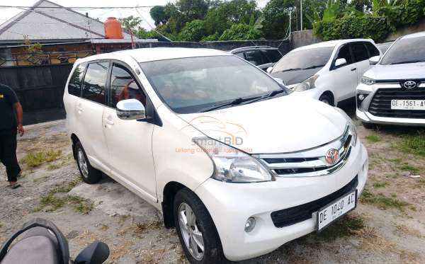 TOYOTA  AVANZA  G
