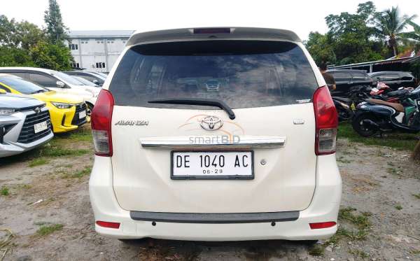 TOYOTA  AVANZA  G