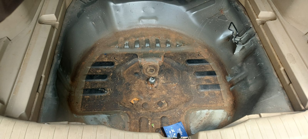 HONDA  CR-V  RE1 2WD 2.4 A/T