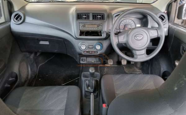 DAIHATSU AYLA 1.0D