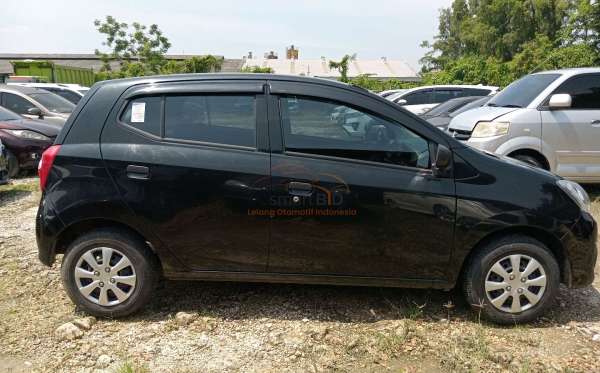 DAIHATSU AYLA 1.0D