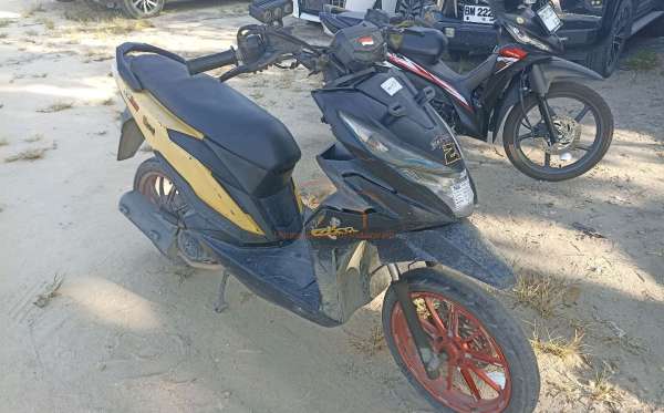 HONDA BEAT STREET ESP