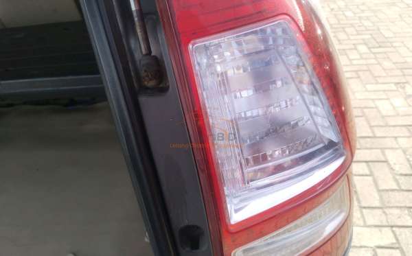 HONDA  CR-V  RE1 2WD 2.4 A/T