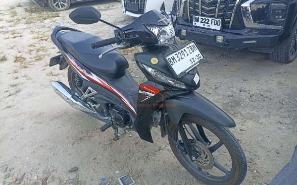 HONDA REVO X