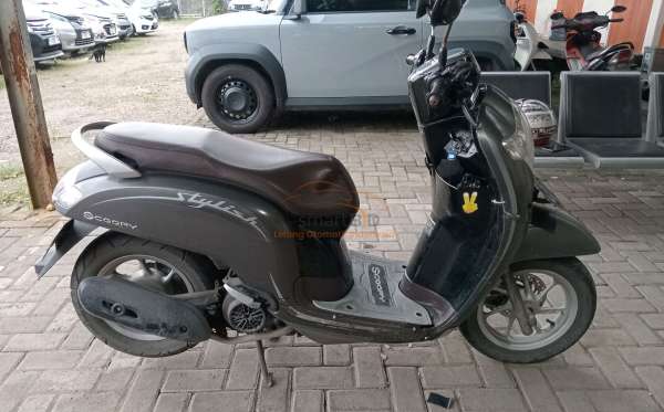 HONDA SCOOPY