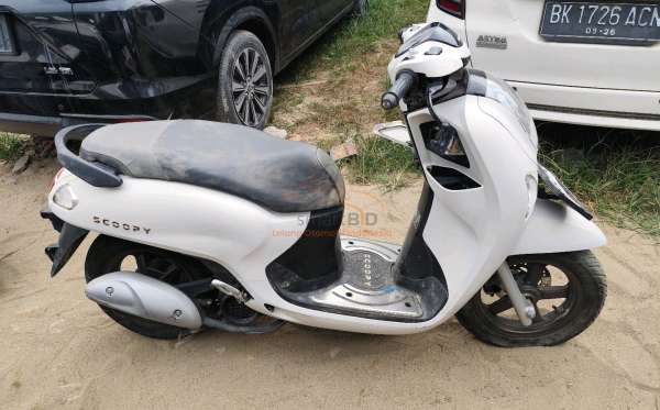 HONDA SCOOPY PRESTIGE