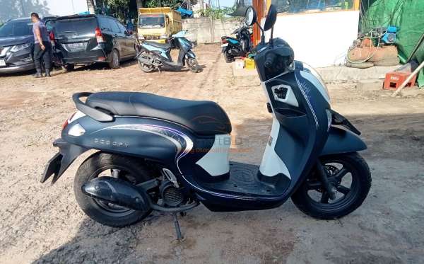 HONDA NEW SCOOPY ENERGETIC
