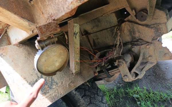 ISUZU NKR 71 HD E2-1