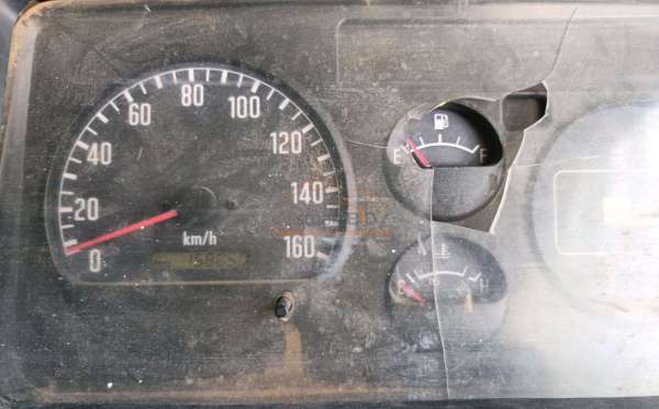 ISUZU NKR 71 HD E2-1