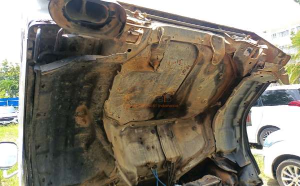 ISUZU NKR 71 HD E2-1