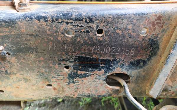 ISUZU NKR 71 HD E2-1