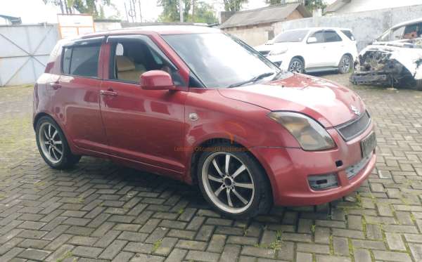 SUZUKI SWIFT ST