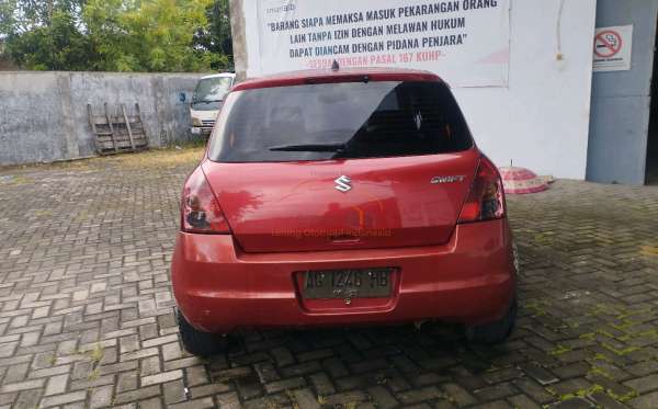 SUZUKI SWIFT ST