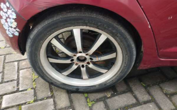 SUZUKI SWIFT ST