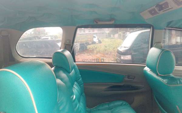 TOYOTA  AVANZA  1.5 G
