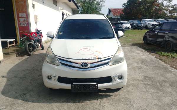 TOYOTA  AVANZA  1.5 G