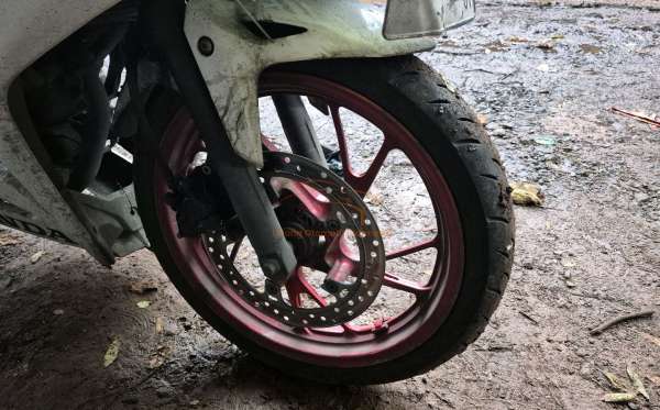 HONDA CBR 150 R