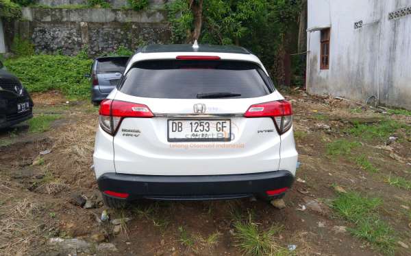 HONDA  HRV  RU1 1.5 S