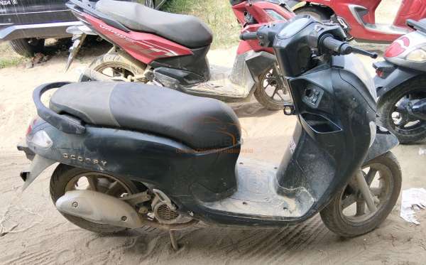 HONDA  SCOOPY