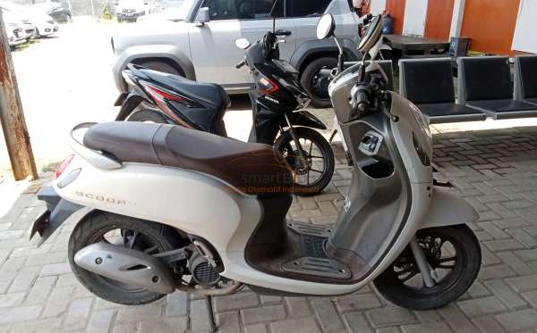 HONDA SCOOPY