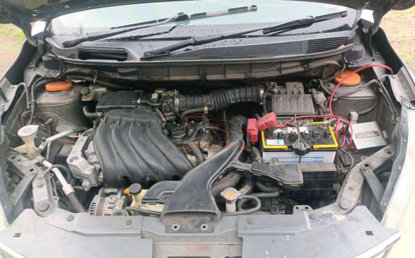 NISSAN GRAND LIVINA XV