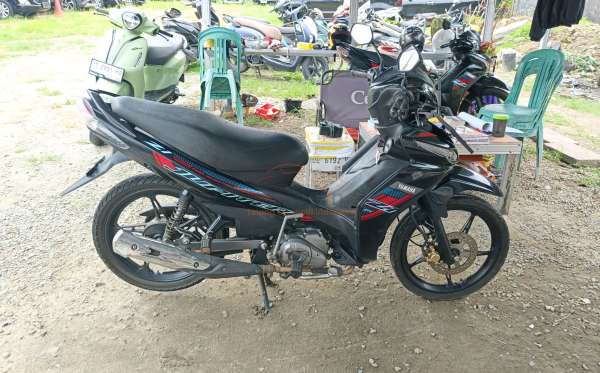 YAMAHA JUPITER Z1