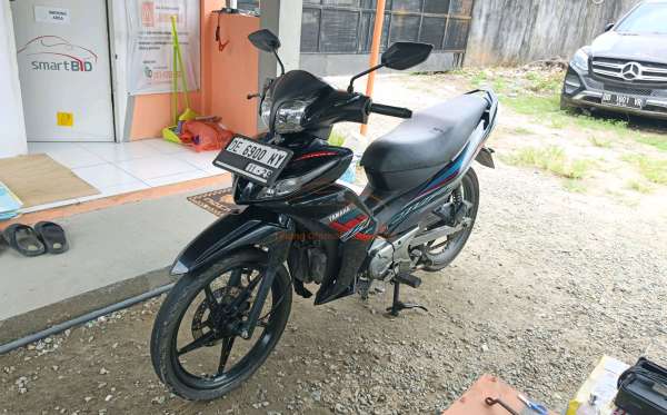 YAMAHA JUPITER Z1