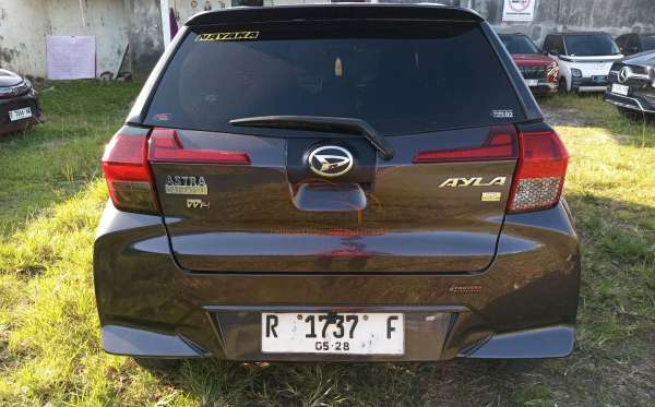DAIHATSU AYLA 1.2R