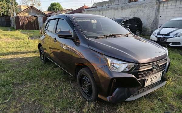 DAIHATSU AYLA 1.2R