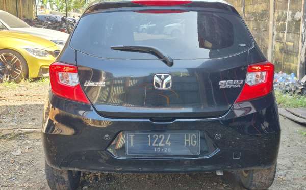 HONDA BRIO SATYA E